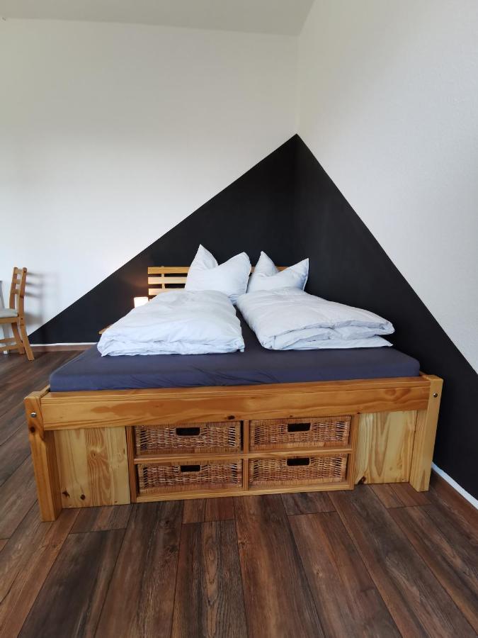Suiteable Living Katlenburg, Studio Apartment Mit Netflix, Am Rande Des Harz Buitenkant foto